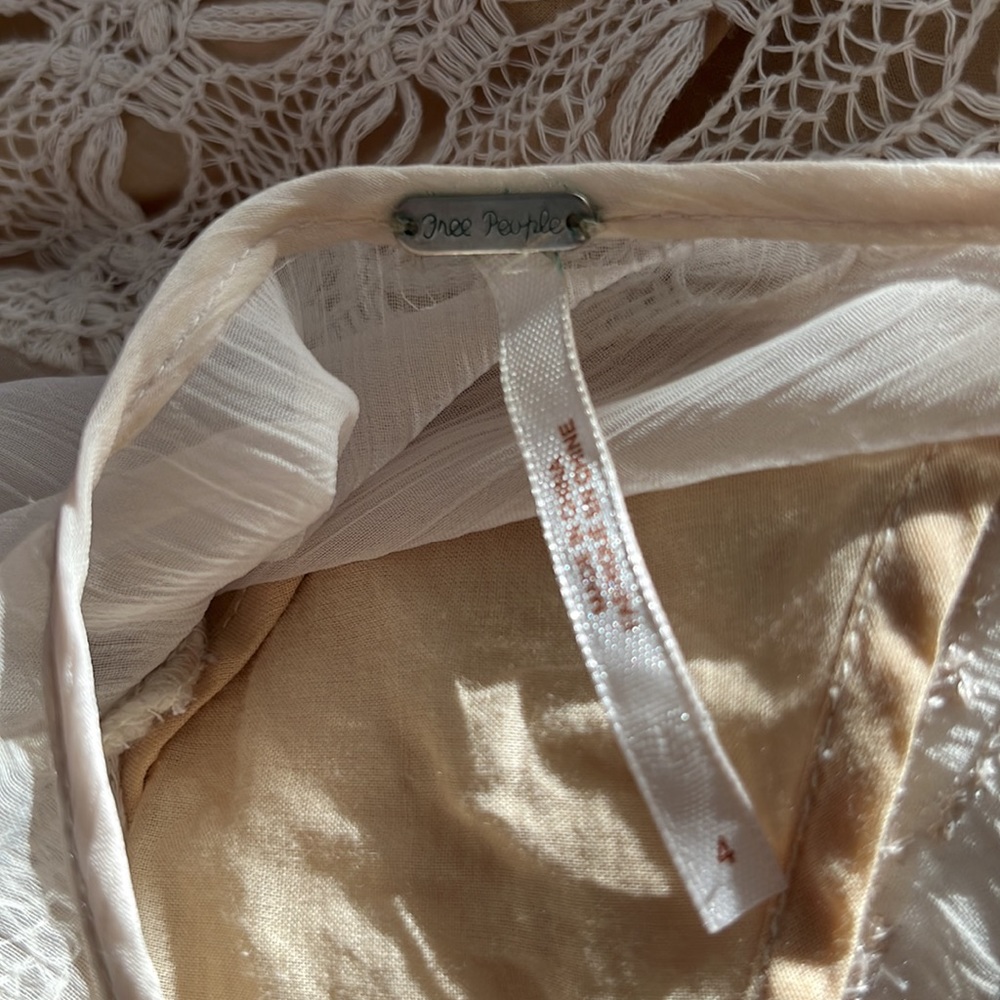 Dress - Picture 3 of 3